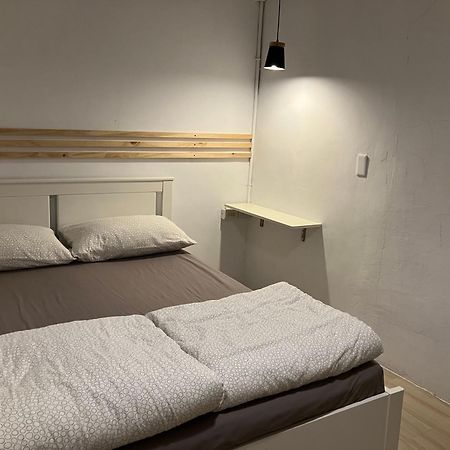 Ruifang Yi Hostel New Taipei City Bagian luar foto