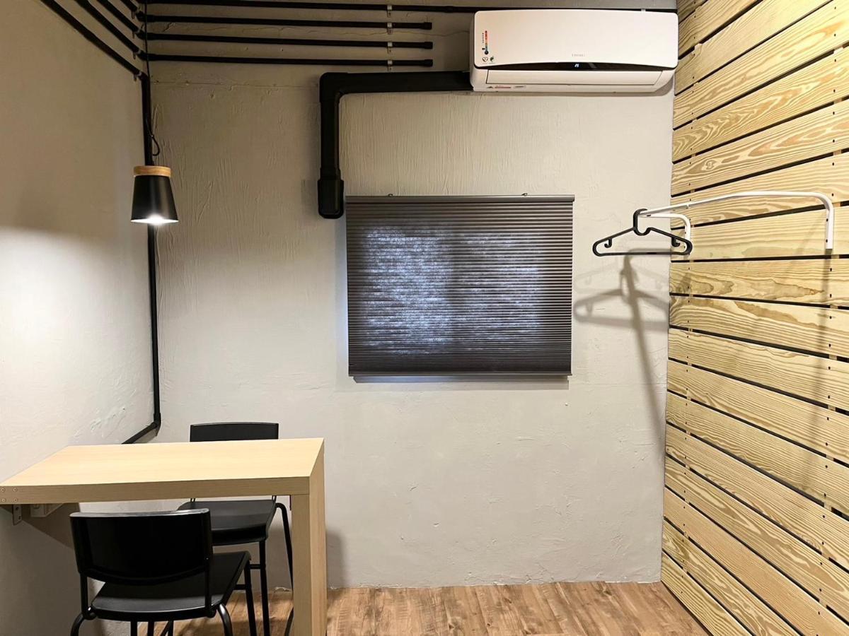 Ruifang Yi Hostel New Taipei City Bagian luar foto